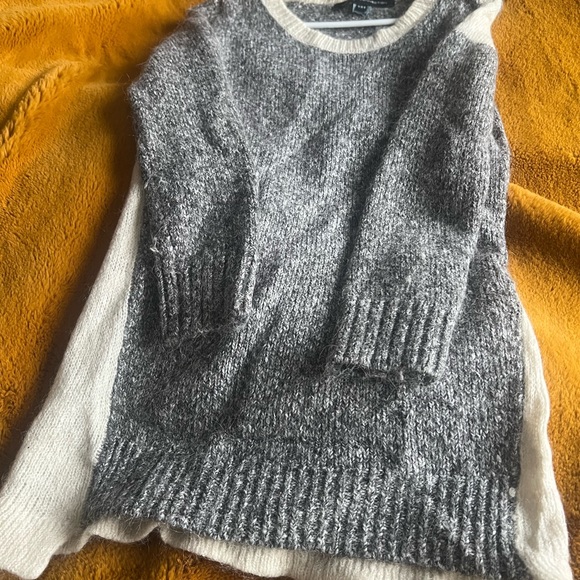 French Connection Sweater - Picture 6 of 7